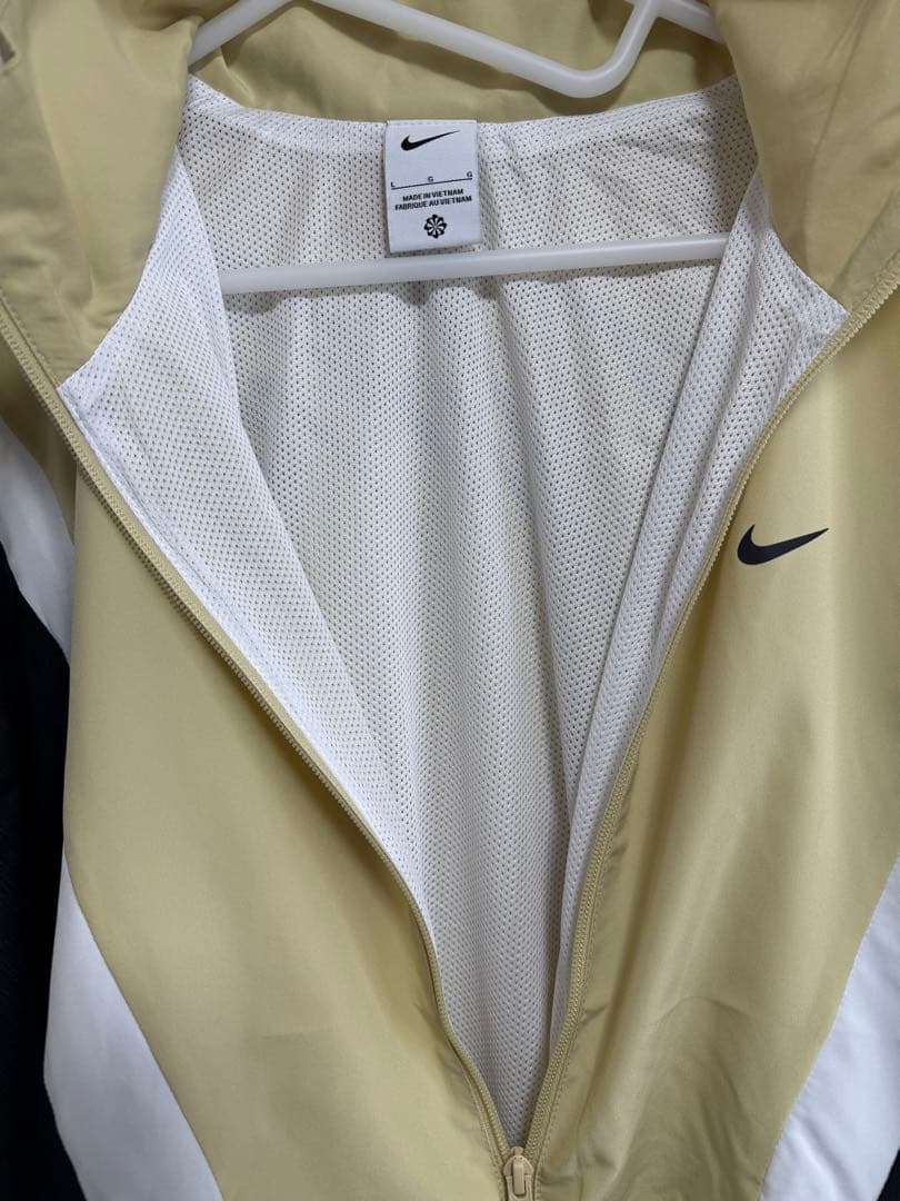 【美品】NIKE ナイキバスケットボール上下セットイエロー 《L/Mサイズ》