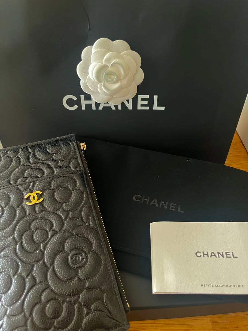 【最終値下げ】シャネル　カメリア　長財布