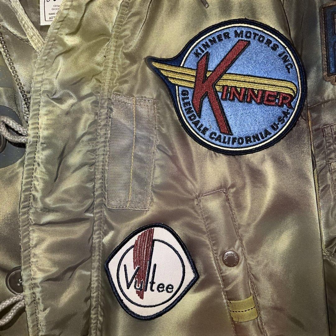 AVIREXダウン風パッチ付きミリタリージャケット/ポケット多め