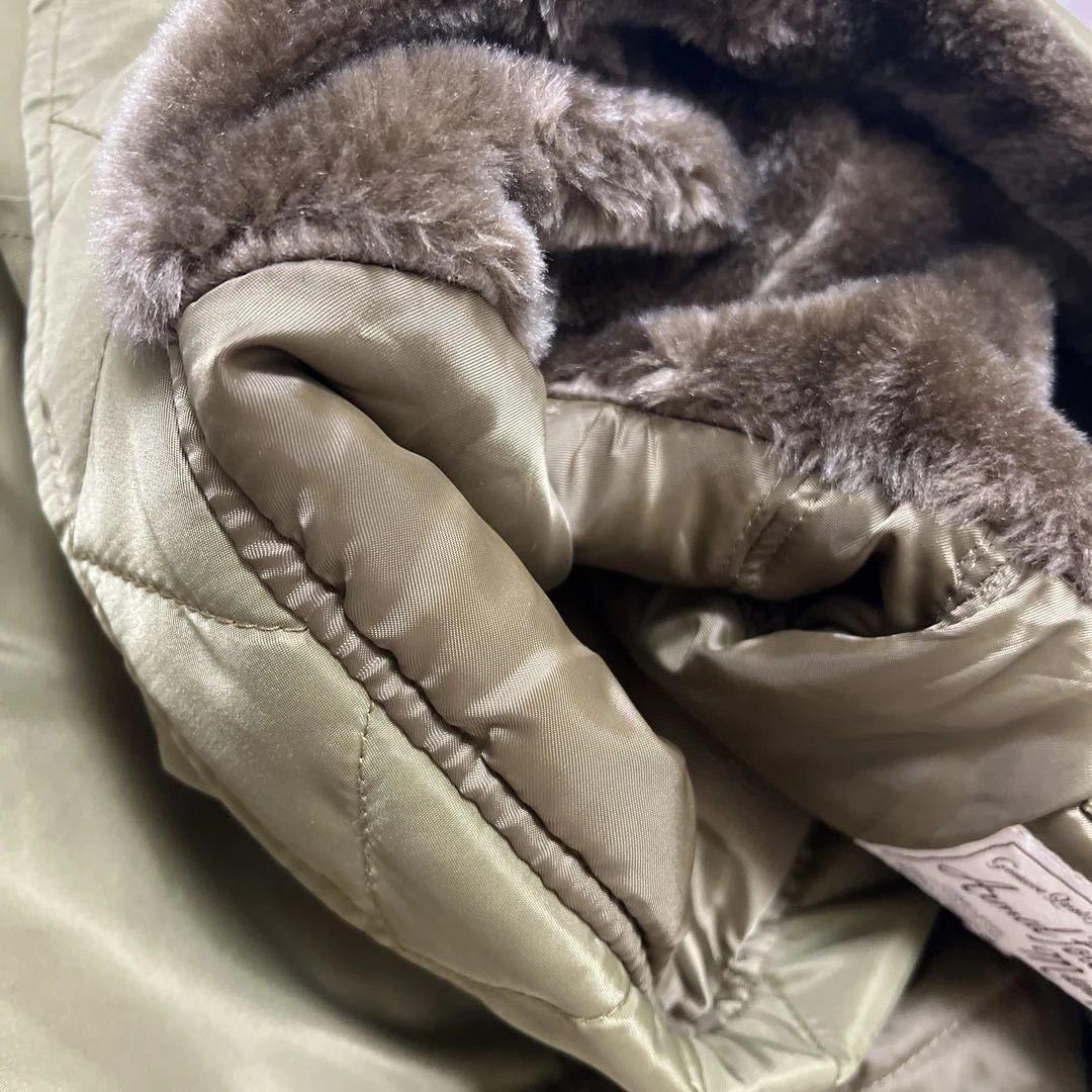 AVIREXダウン風パッチ付きミリタリージャケット/ポケット多め