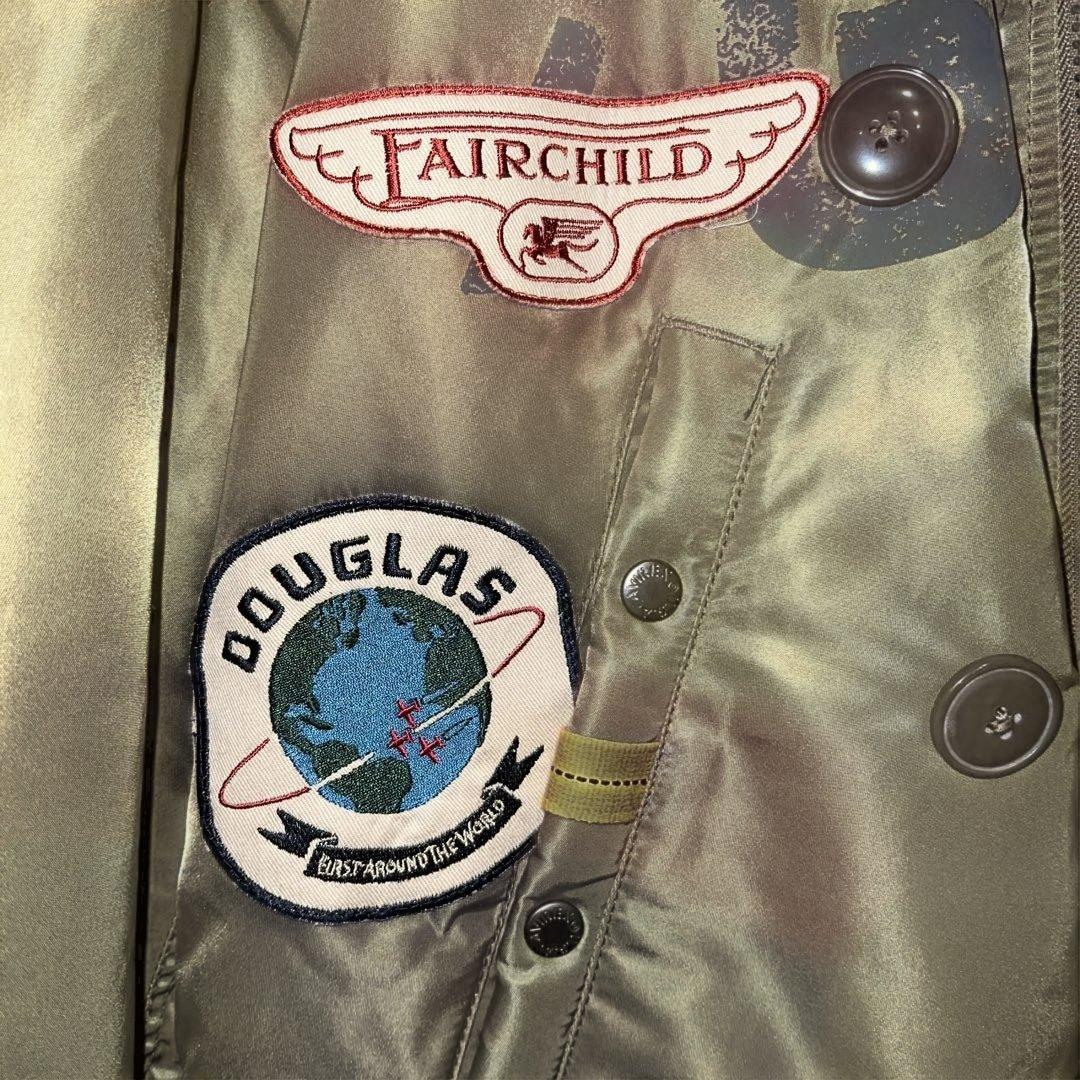 AVIREXダウン風パッチ付きミリタリージャケット/ポケット多め