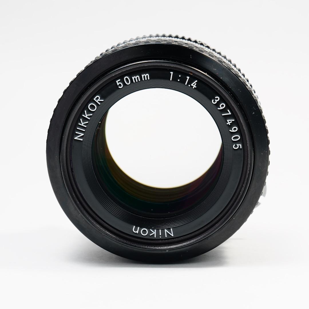 【極美品】動作◎ ニコン　Ai Nikkor 50mm F1.4 905