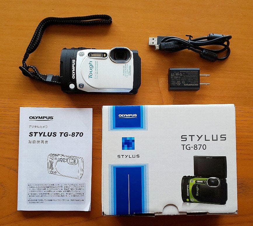 OLYMPUS オリンパス TG TG-870 　◆WHITE