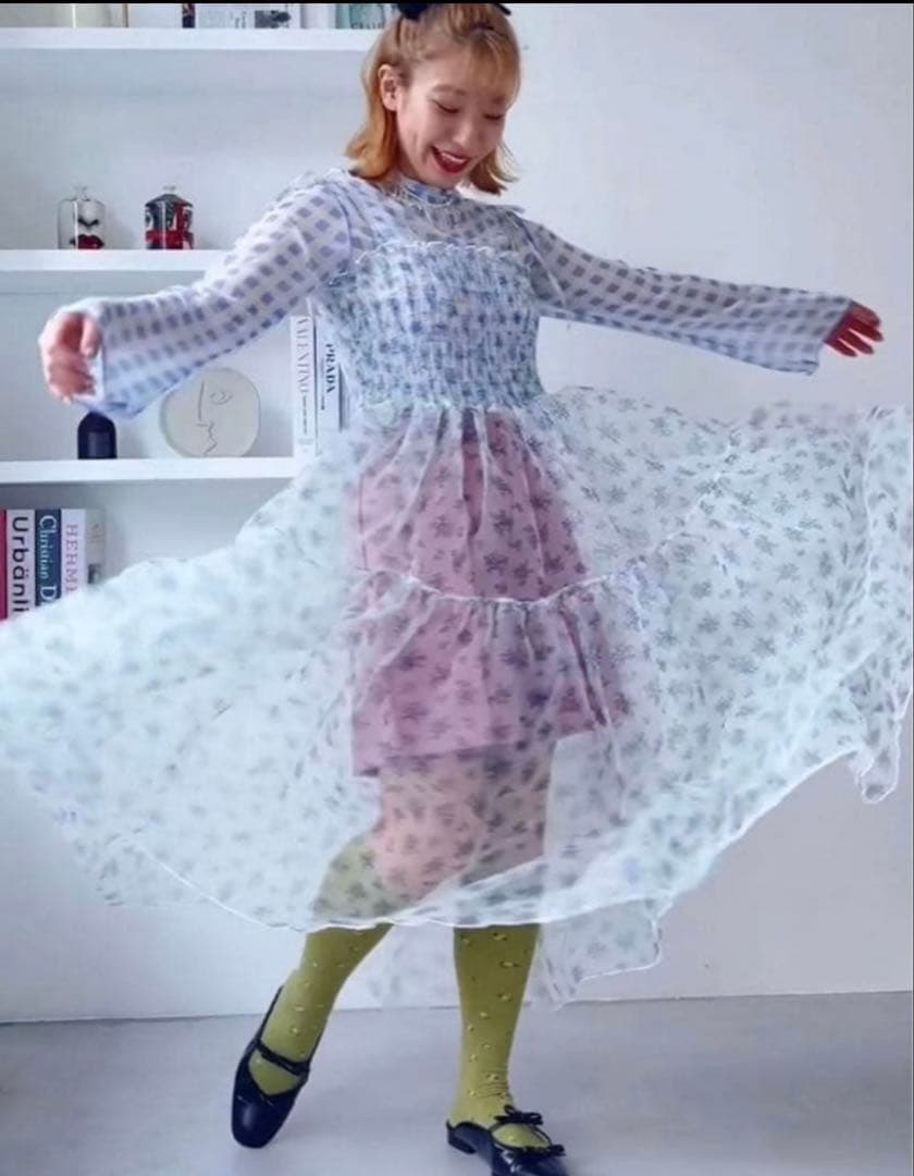 【土日限定価格】Poppy 花柄チュールワンピース あさぎーにょ