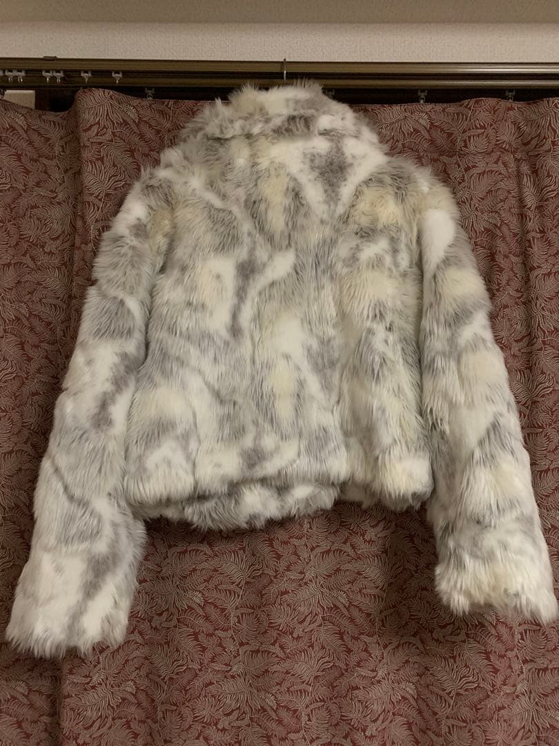 Threetimesスリータイムズ　ファージャケット