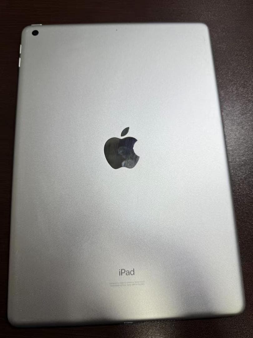 apple iPad 第8世代 128GB wifi