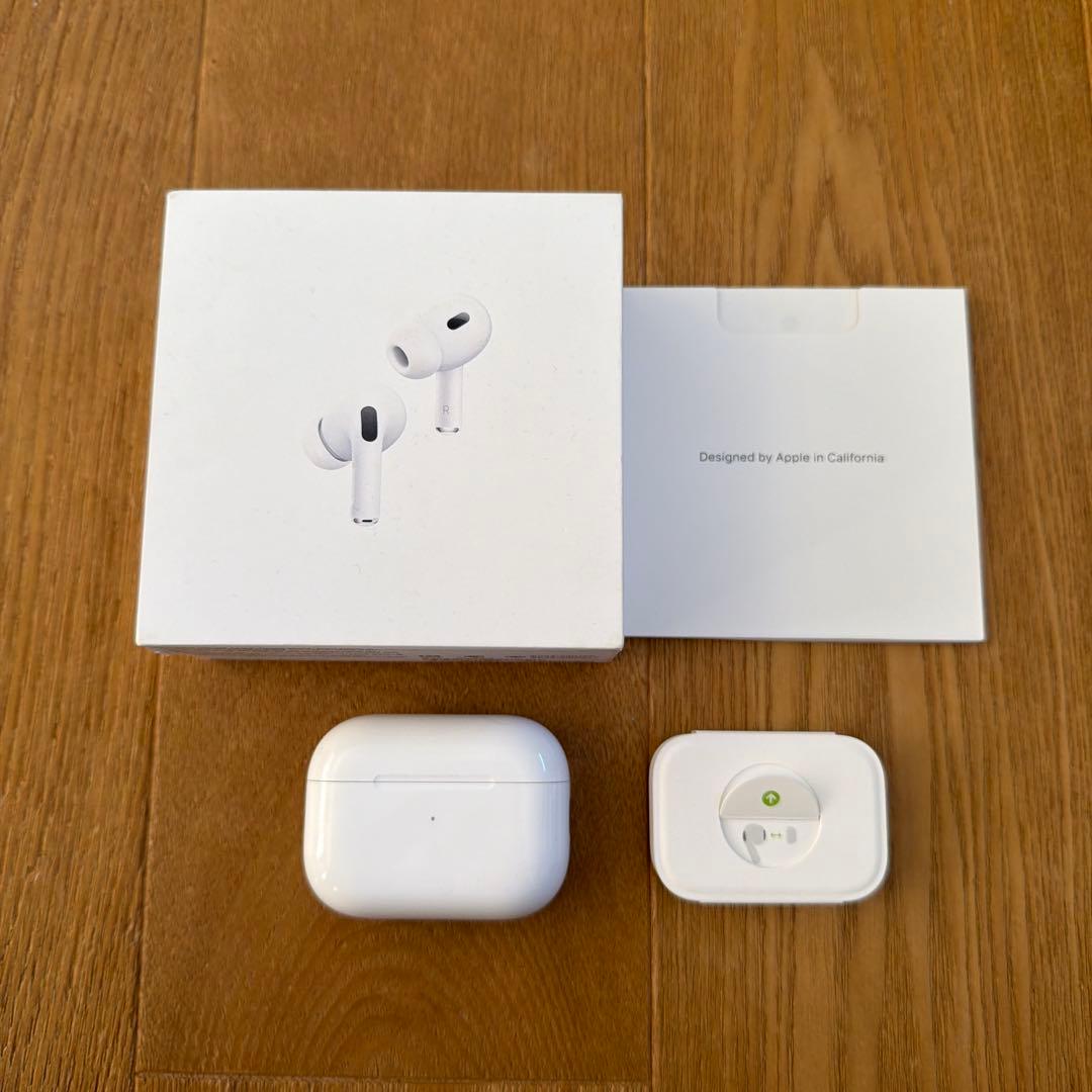 Apple AirPods Pro 第二世代　USB -C版　本体