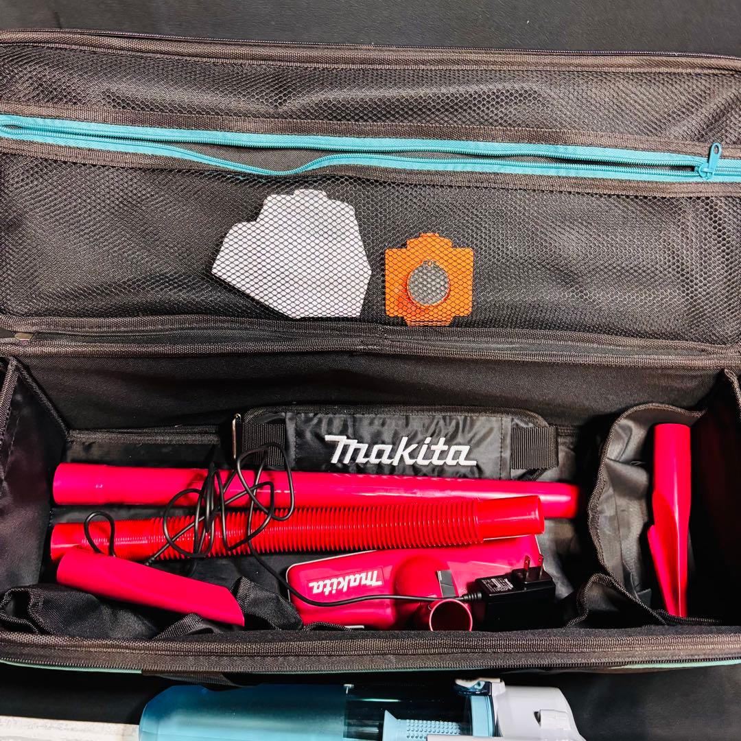 makita 充電式クリーナ CL105D コードレス掃除機 付属品多数