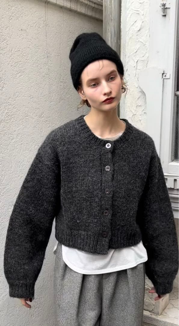 BLACK by moussy ブラックバイマウジー　カーディガン　ウール