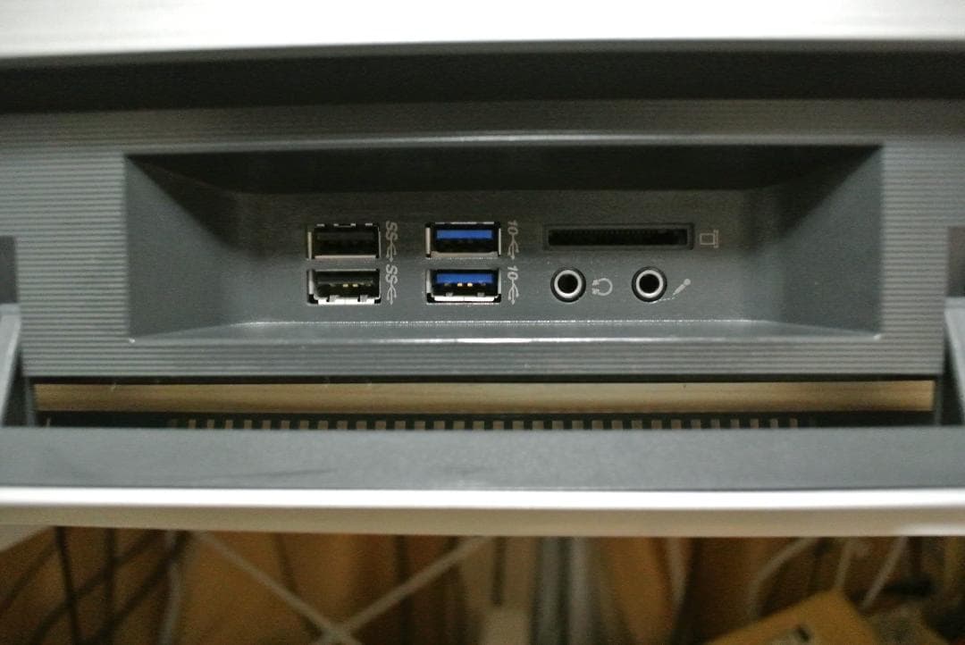 Windowsデスクトップ Lenovo ideacentre 720 RYZEN5 2400G