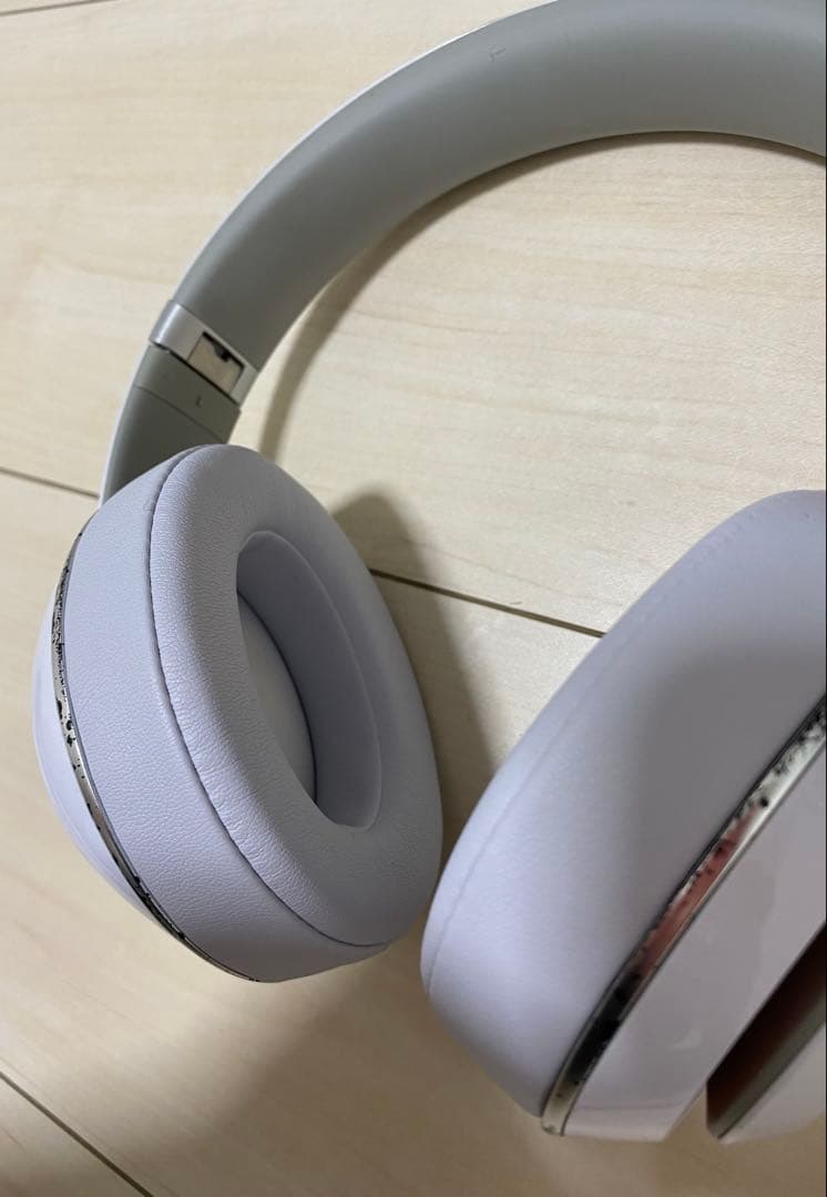 ヘッドホン Beats studio wireless