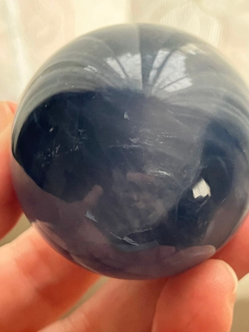 はち。さま専用マイカ入り！ブルーフローライト　スフィア　天然石置物　C204