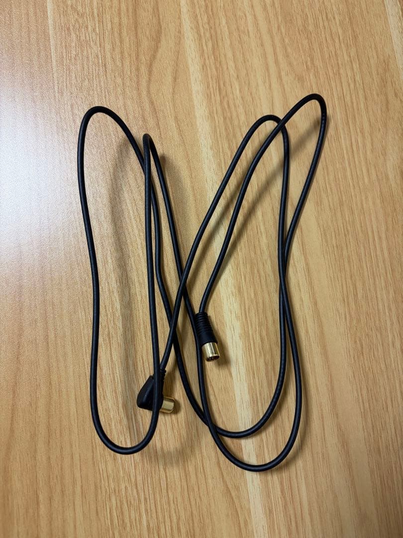 【赤猫ころ】東芝　REGZA レグザ　テレビ　32インチ