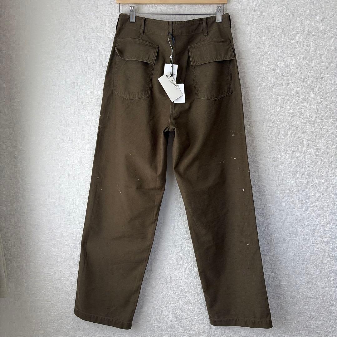 【新品未使用】AURALEE オーラリー ブリーチド ベイカーパンツ カーキ 4