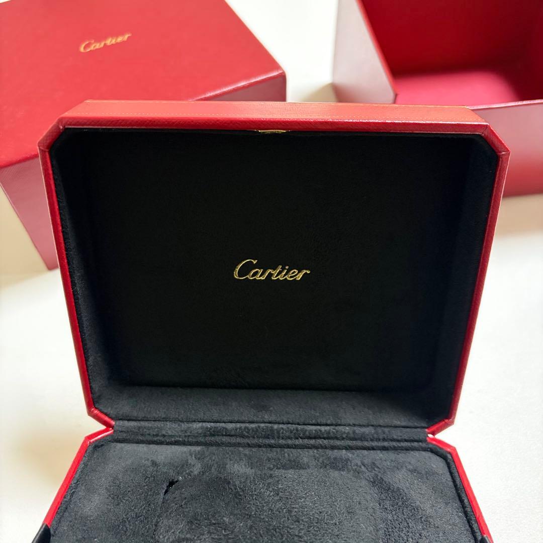 美品　カルティエ　腕時計　ウォッチ　ケース　空箱　現行品