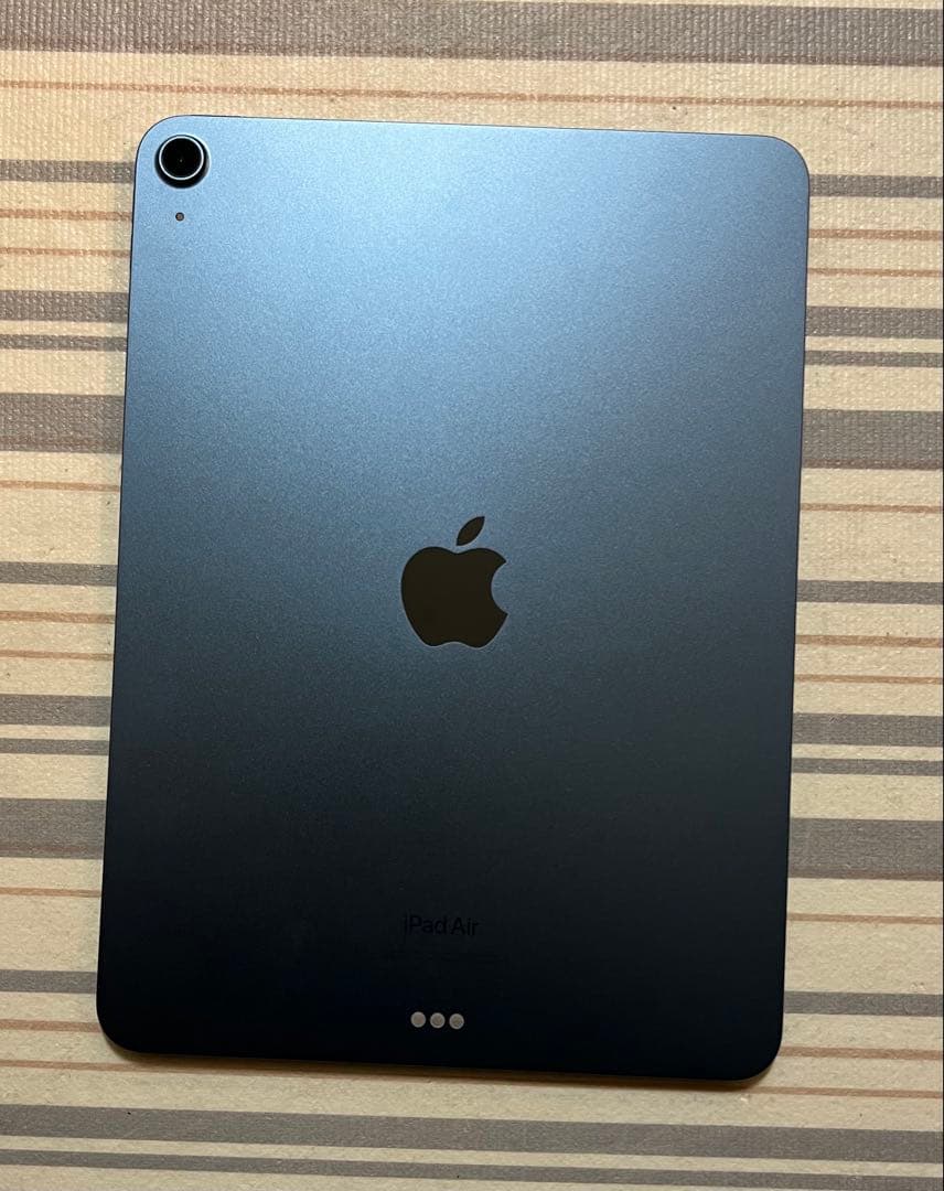 訳品 海外WiFi版 iPad Air（第5世代/2022） 256GB ブルー
