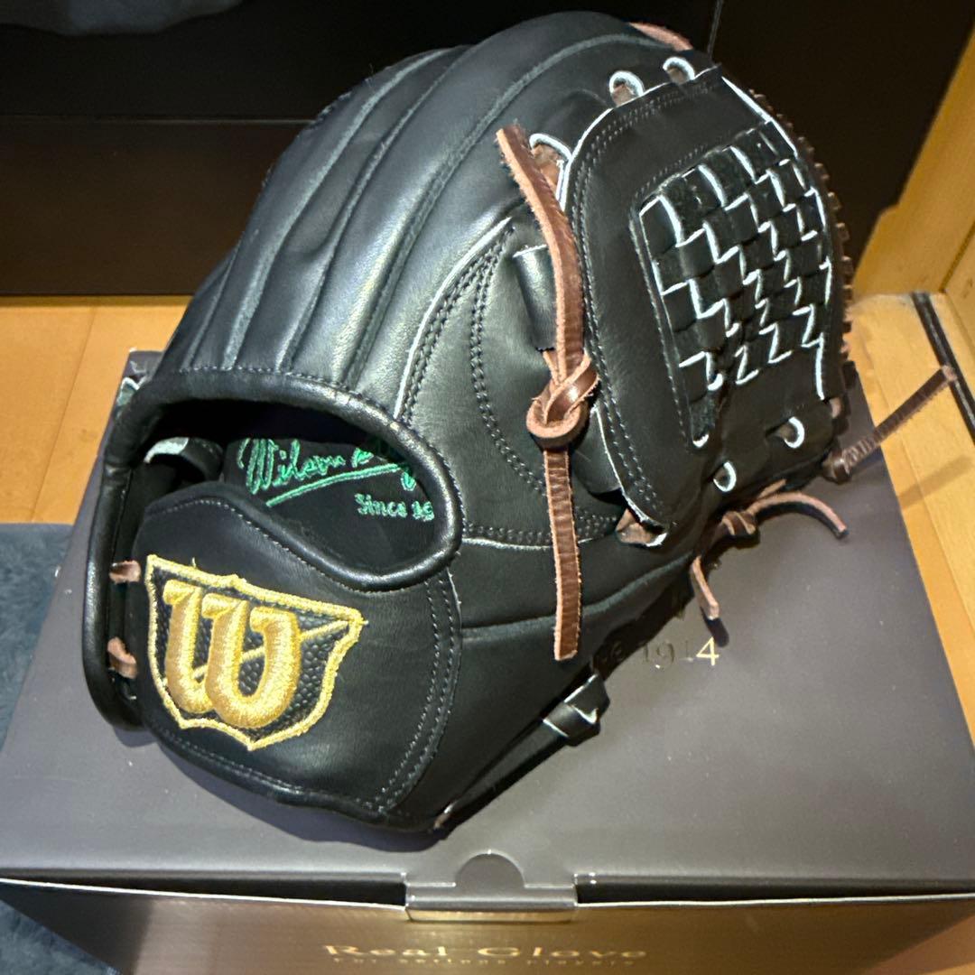 Wilson staff オーダー投手用グラブ
