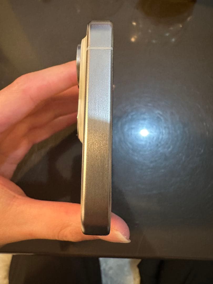 Apple iPhone 15 Pro 本体　128GB 美品