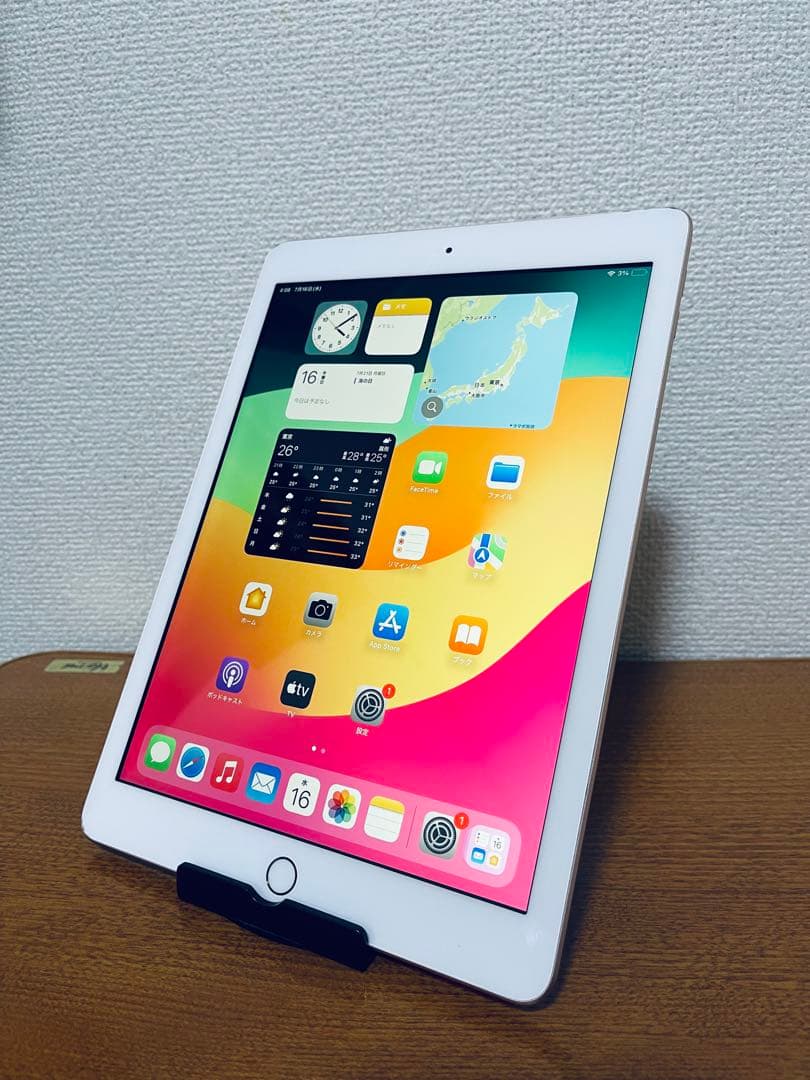 ゆ*か様 iPad 9.7インチ(第6世代) 128GB Wi-Fi
