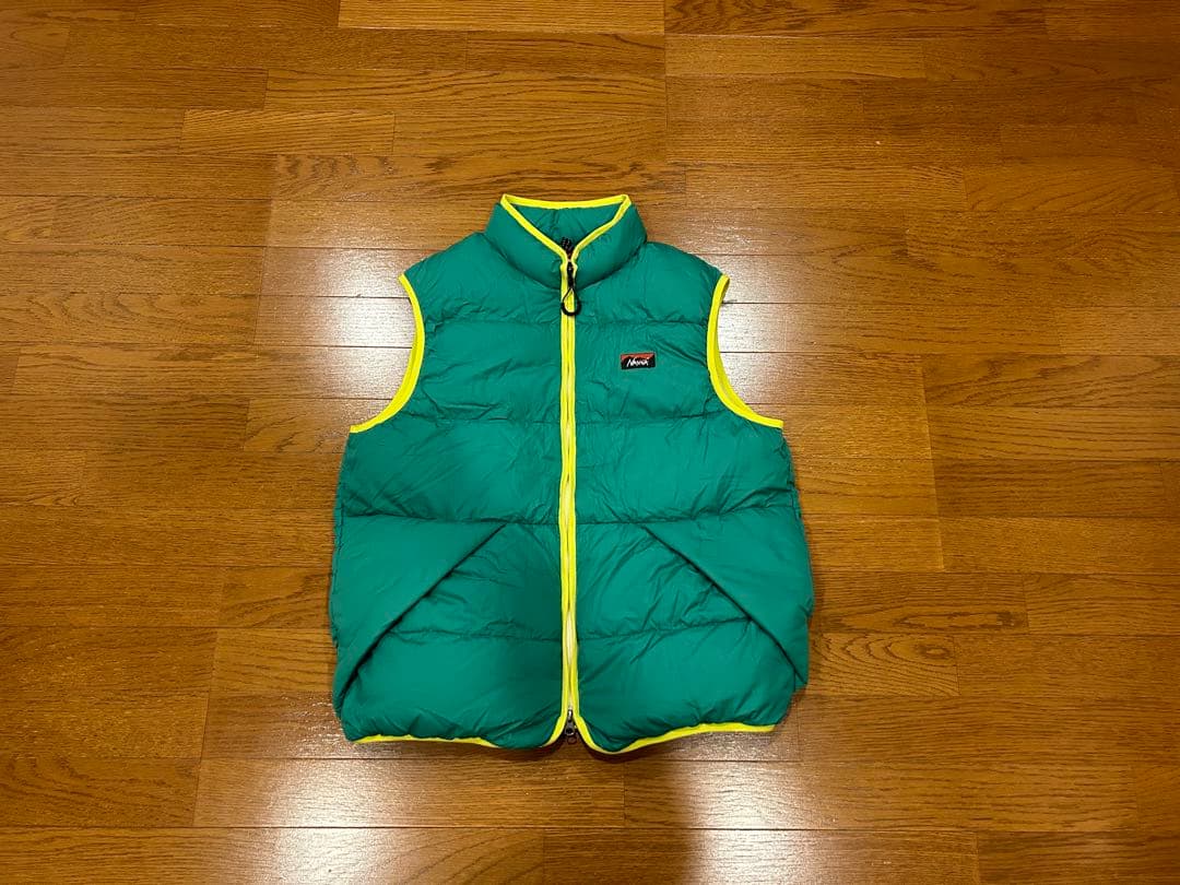 ナンガ　プレイランド　ダウンベスト　限定カラー