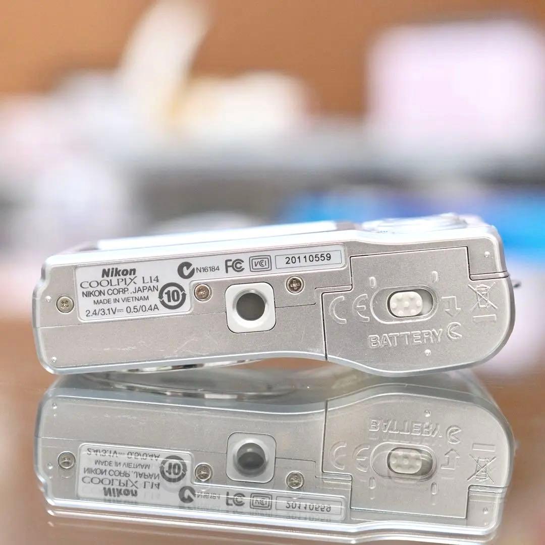 美品名機 動作品 平成レトロ Y2K CCD Nikon COOLPIX L14