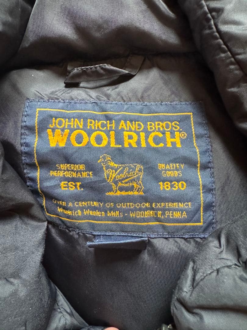 Woolrich ダウンベスト　XL ブラック　 ダウンジャケット