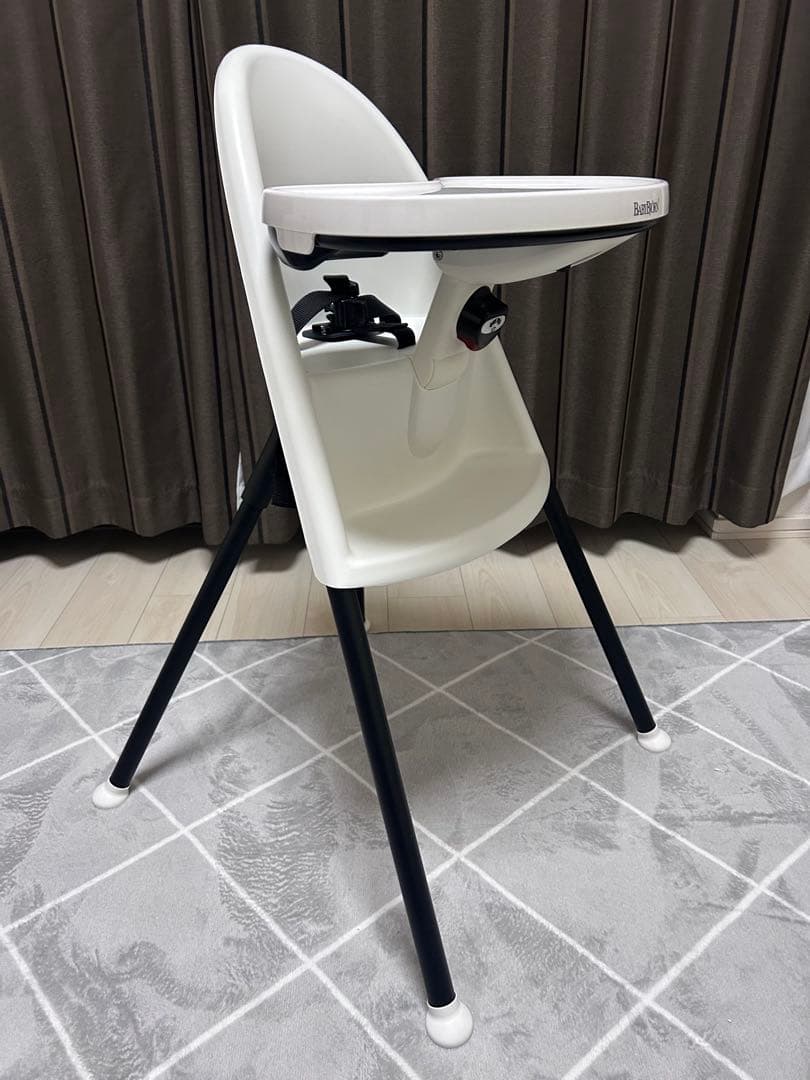げん様⭐︎ベビービョルン　ハイチェア　ハーネスつき