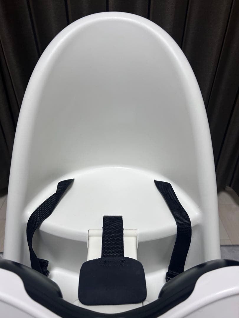 げん様⭐︎ベビービョルン　ハイチェア　ハーネスつき