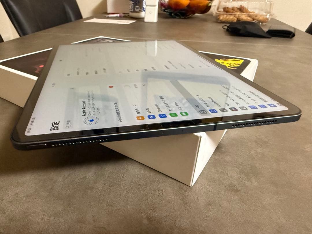 iPad Pro 第3世代12.9インチSIMフリーMagic keyboard