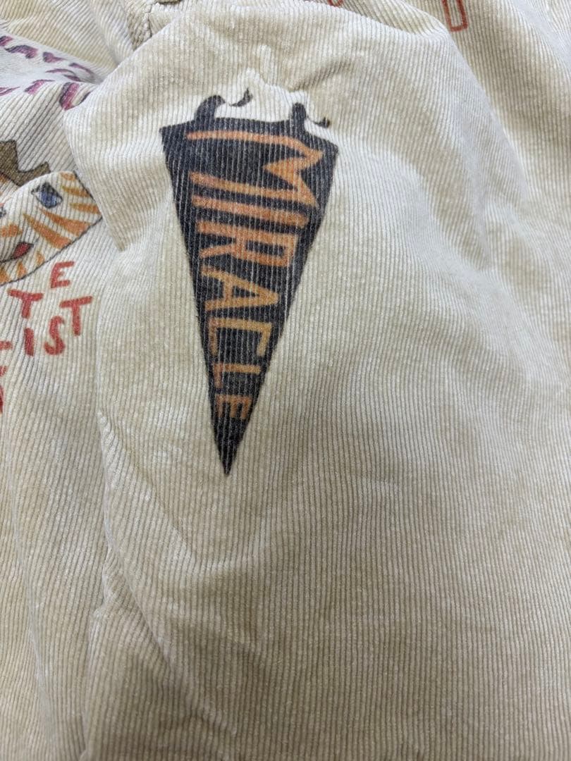 ANJI。DENIMDUGAREEメモリアルラクガキコーデュロイ