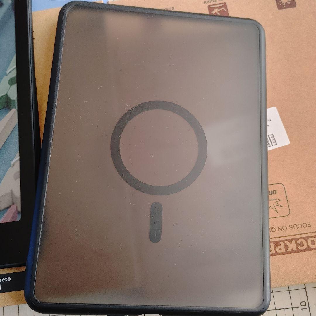 Amazon Kindle Colorsoft ケース付き