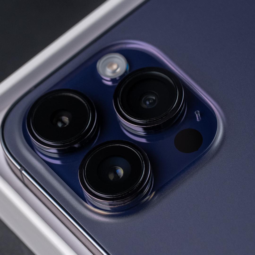 美品 iPhone 14 Pro 256GB ディープパープル SIMフリー