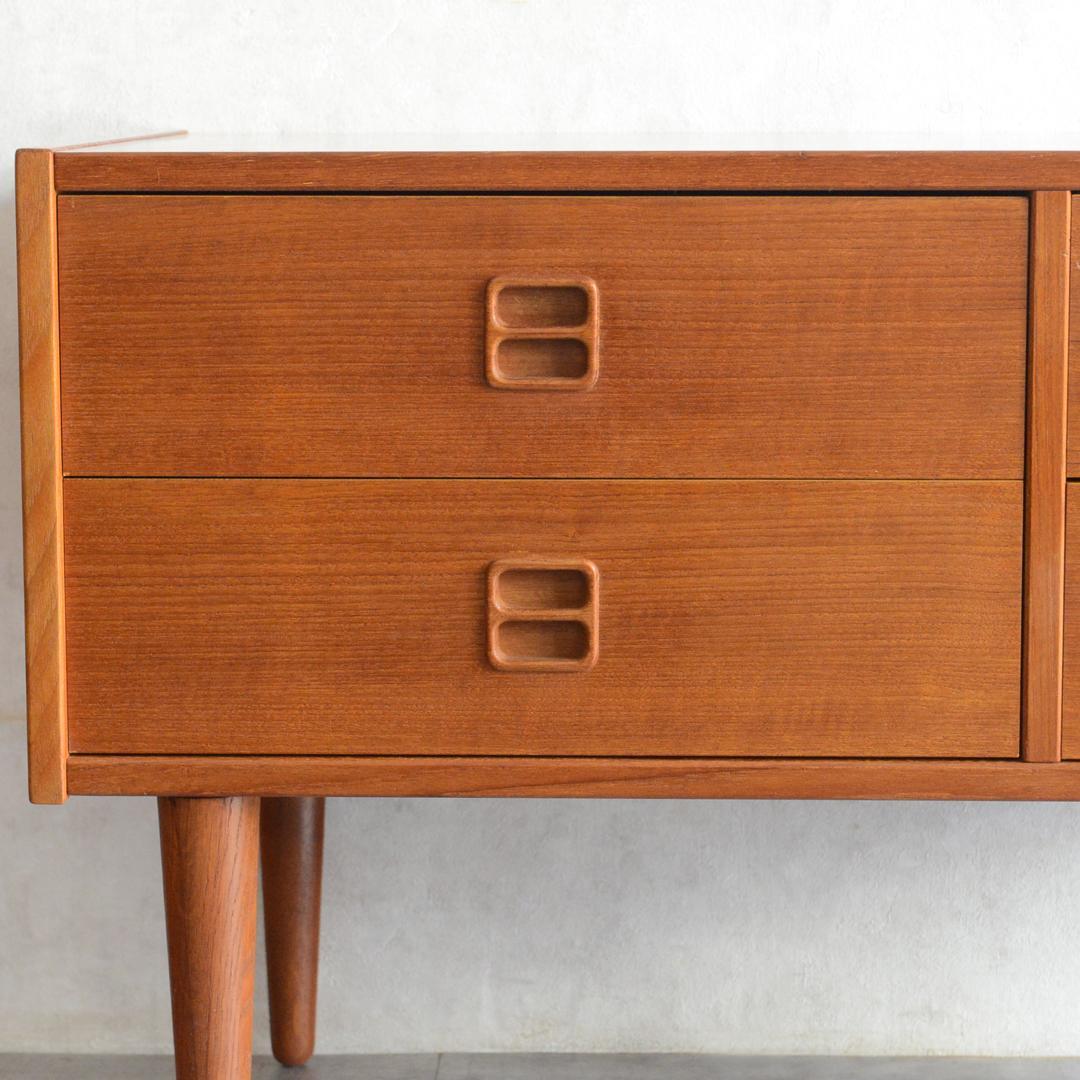 デンマーク 北欧ヴィンテージ チーク２段 ローチェスト 北欧家具 サイドテーブル