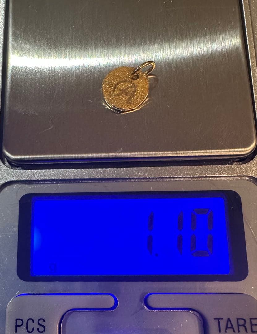 ペンダントトップ　k18 イニシャル　A