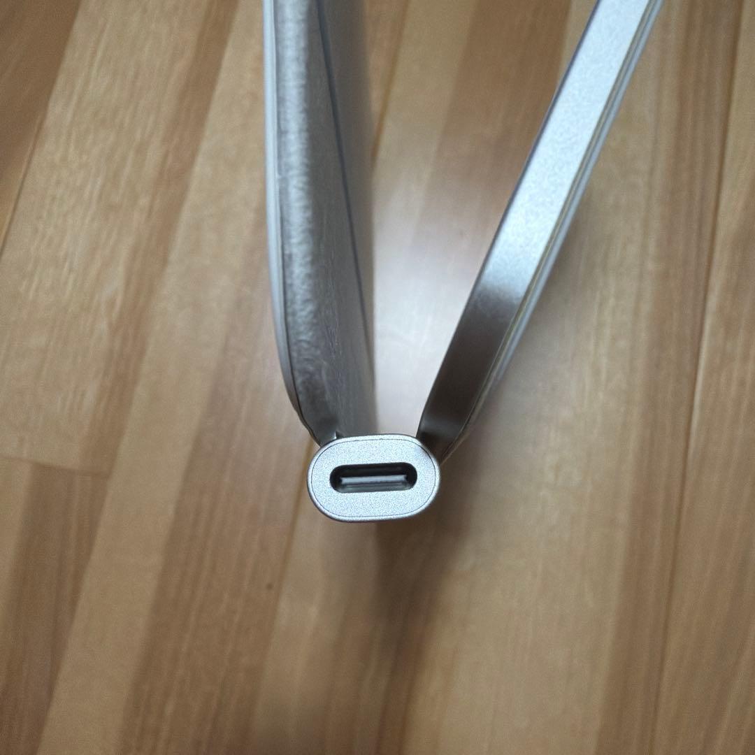 iPadPro M4 11インチ用Magic Keyboard白MWR03J/A