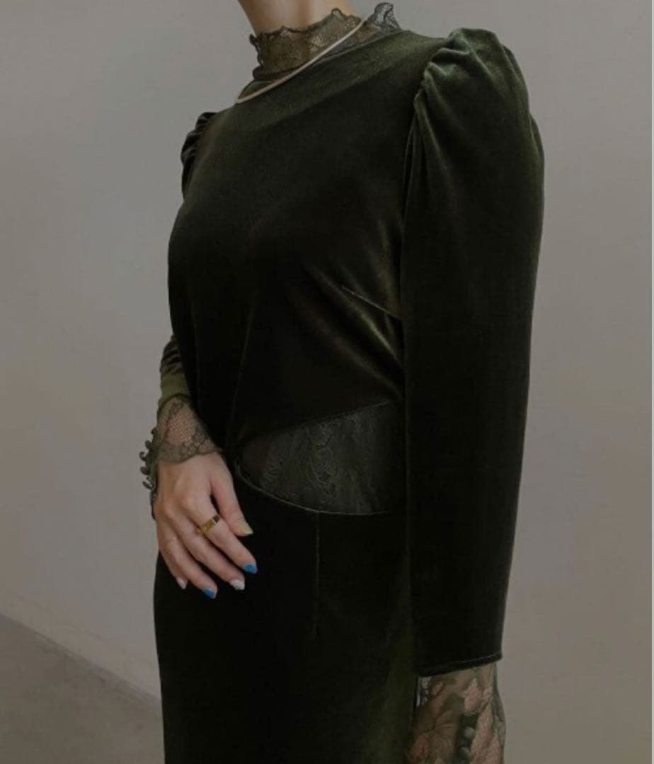 Ameri ベロアホールレースドレス