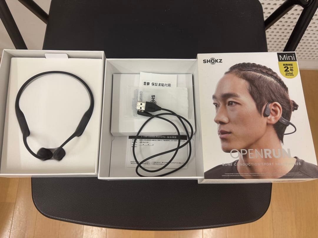 SHOKZ OPENRUN 骨伝導イヤホン【美品】