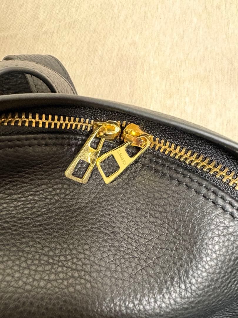 S.MANOデイバッグ（黒レザー）