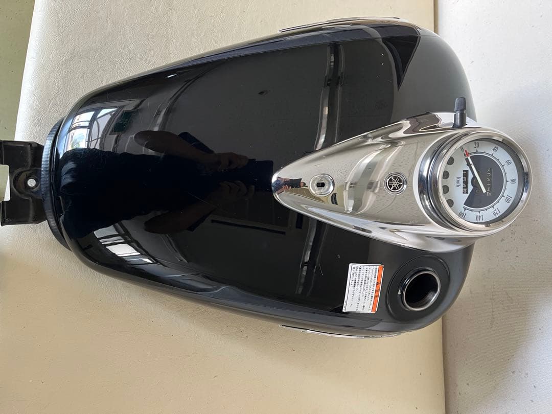 ドラッグスター250 タンク　メーター付き