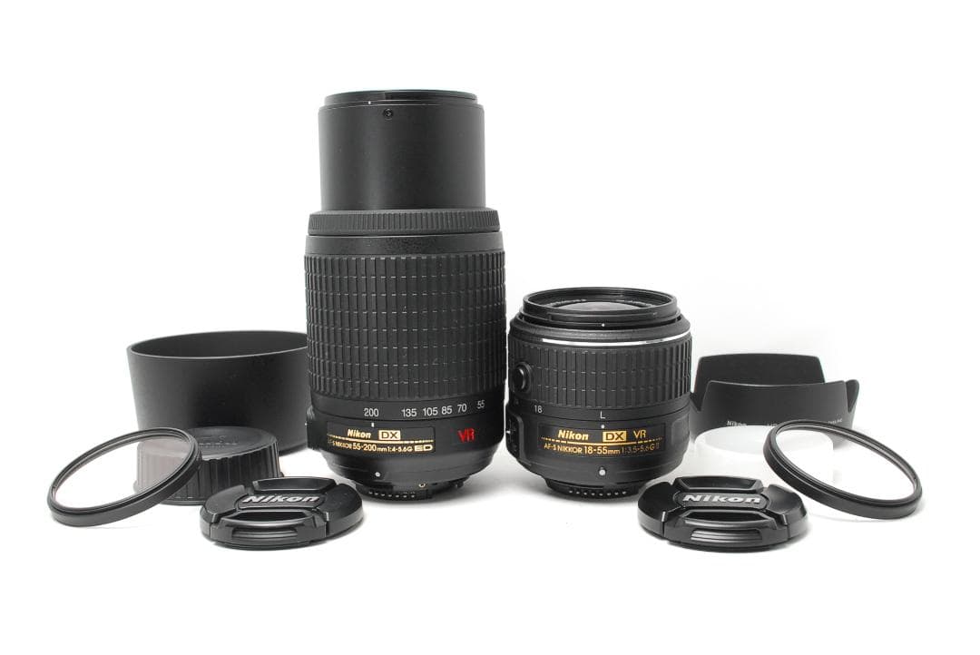 【使用感少　新品級ショット数　ダブルレンズ】Nikon D3300　スマホ転送