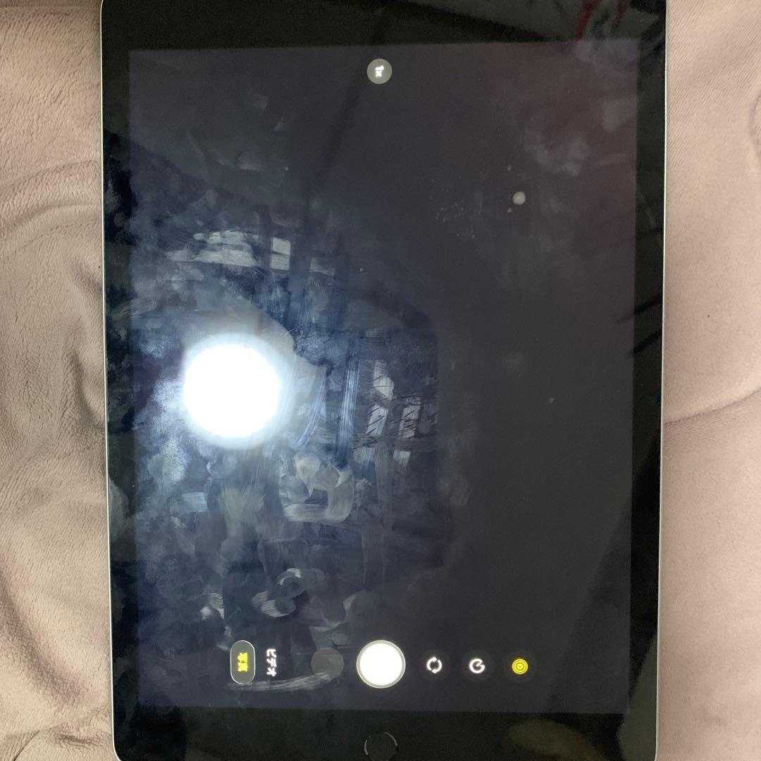 iPad Wi-Fiモデル 本体iPad代9世代