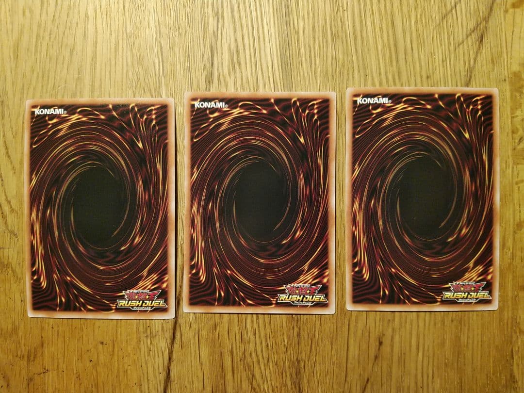 任務完了　ニュースタート　絵違い　　オーバーラッシュ　3枚　ラッシュデュエル