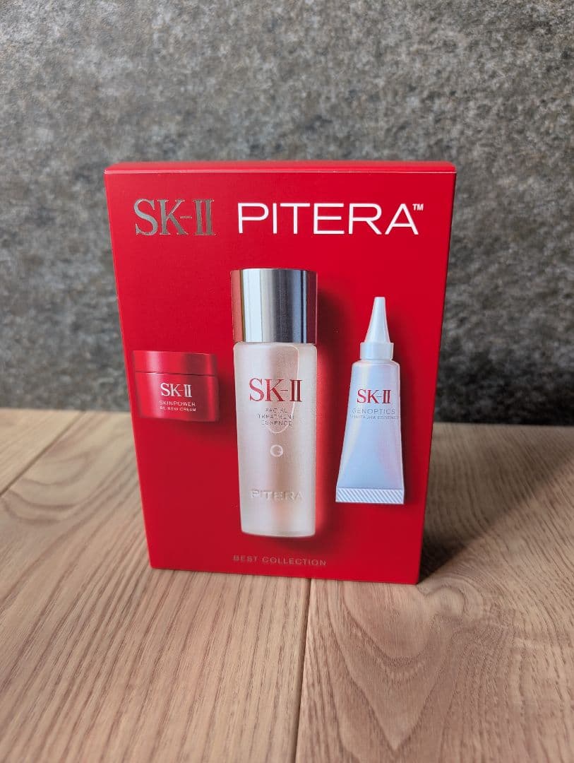 【新品未開封】最新！　SK-II ベストコレクション セット+赤いくキーホルダー