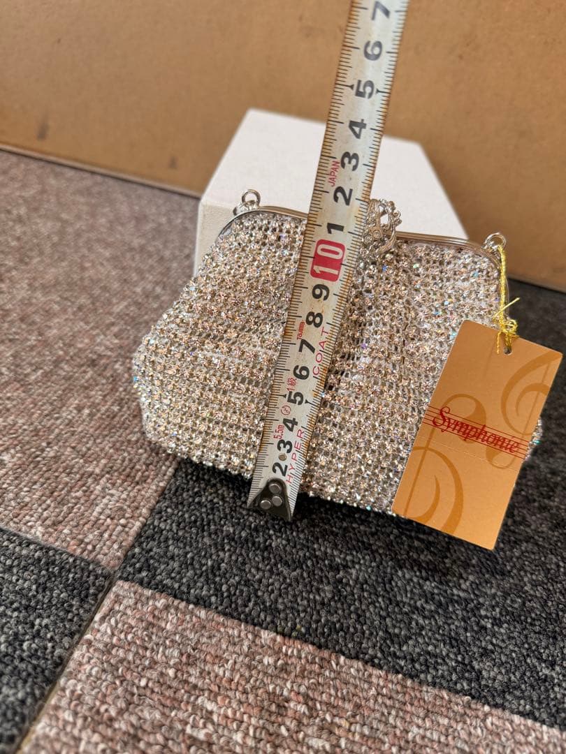 新品未使用 Symphonie 高級ラインストーン パーティーバッグ シルバー