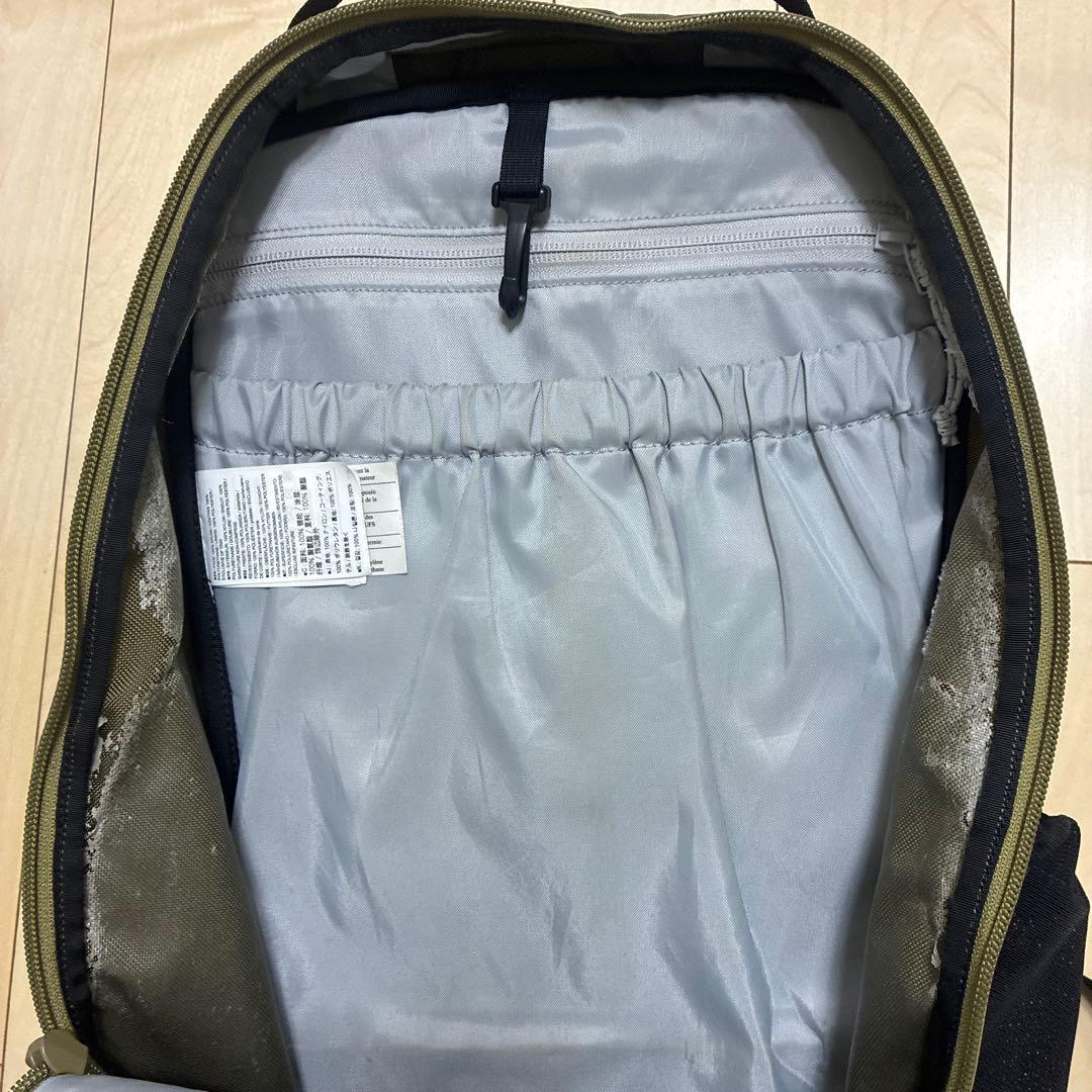 良品国内正規品★ ARCTERYX マンティス 26 カーキ オリーブ
