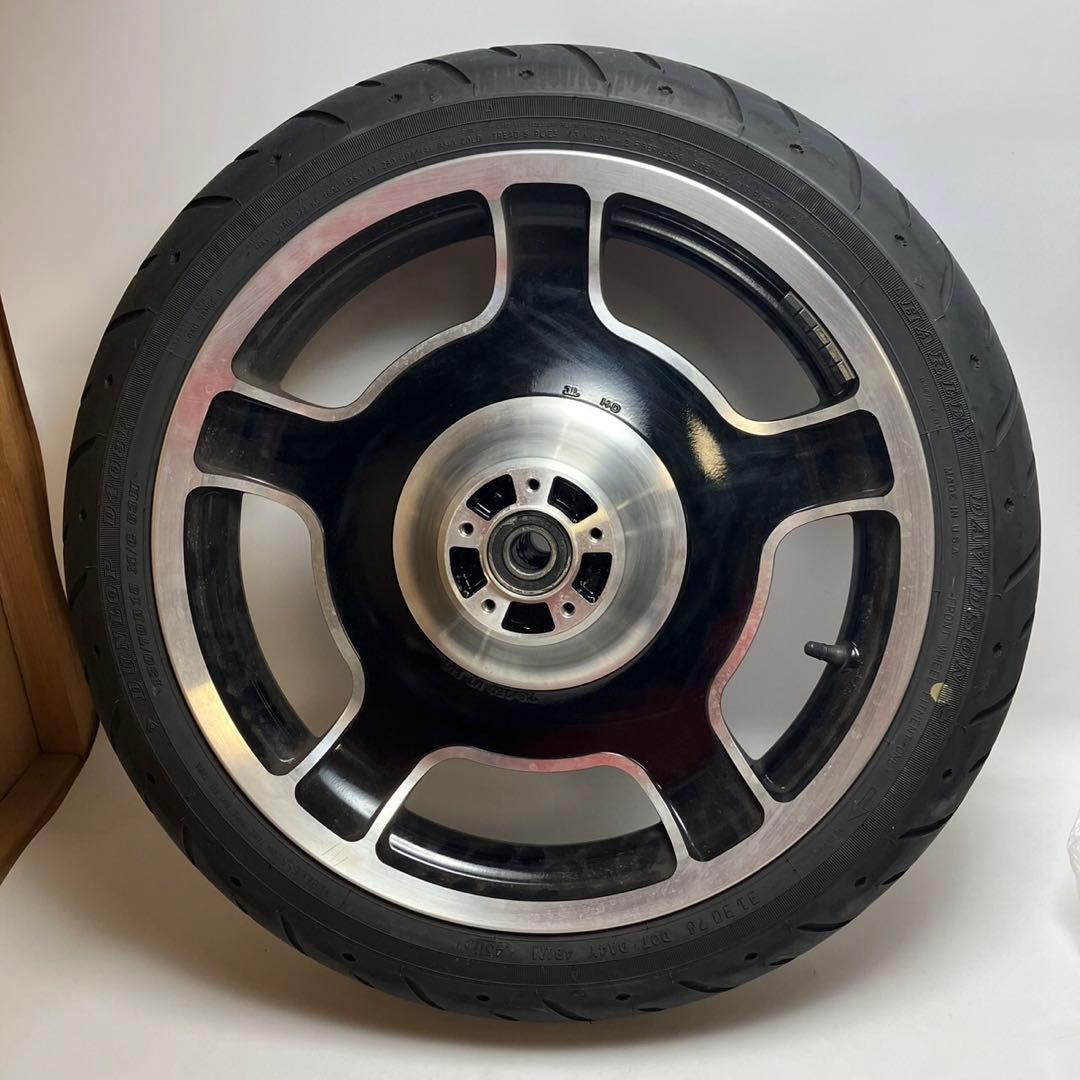 ハーレーダビットソン 純正 FLHX フロントホイール 18インチ×3.5