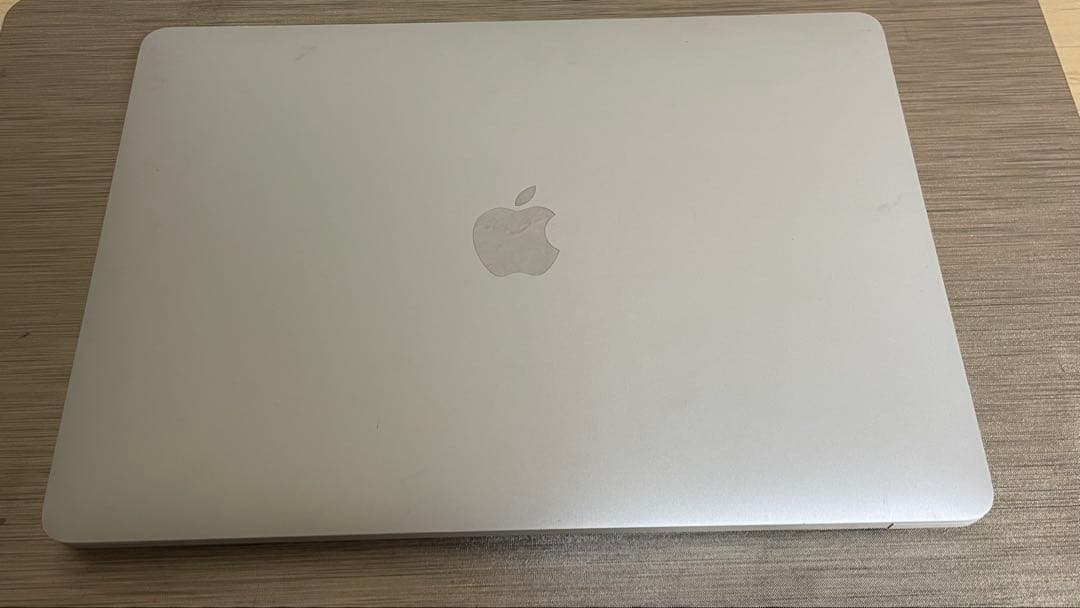 MacBook本体 MacBook Pro A1706 EMC 3163