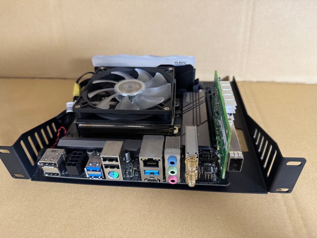 自作PC Ryzen 5 5600G/16GB/SSD 1TB/10GbE