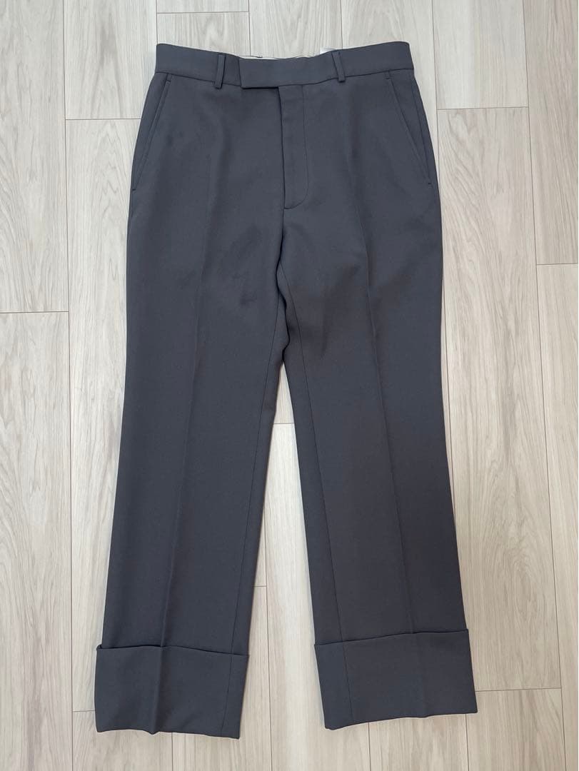 gucci フレア ストレート パンツ