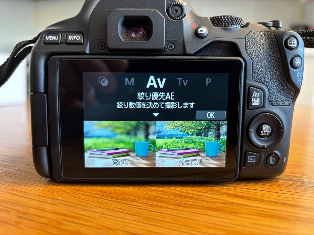 Canon EOS KISS X10 18-55mm デジタル一眼レフカメラ